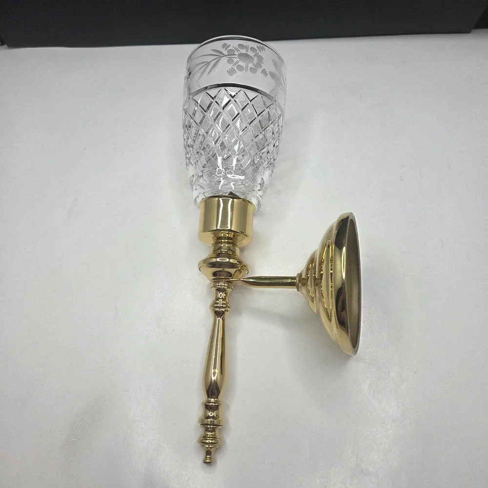 Vintage Brass Wall Sconce Etched Crystal Hurricane Shade Gold Tone 14